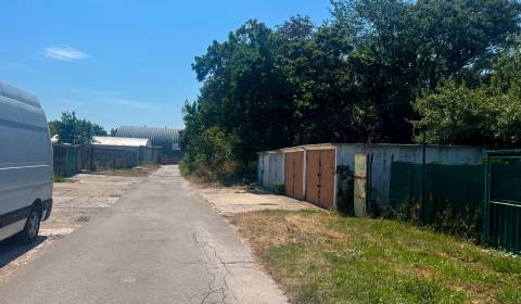 Sale Garage, Garage, Odborárska, Bratislava - Nové Mesto, Slovakia