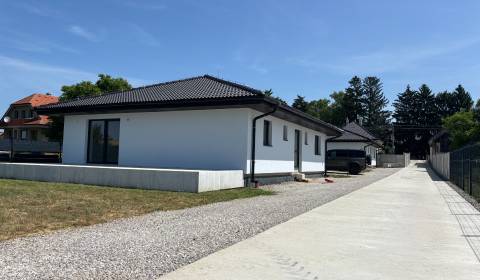 Sale Family house, Family house, Bánovce nad Bebravou, Slovakia