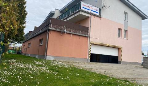 Sale Three bedroom apartment, Three bedroom apartment, Dúhova, Senec, 