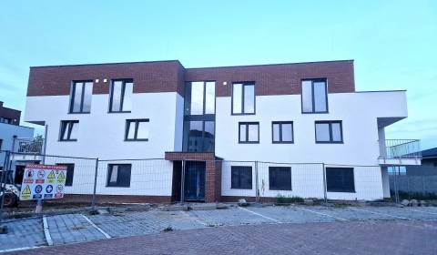 Sale Two bedroom apartment, Two bedroom apartment, Vtáčia, Senec, Slov