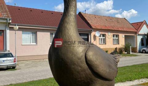 Rent Storehouses and Workshops, Storehouses and Workshops, Slovenský g
