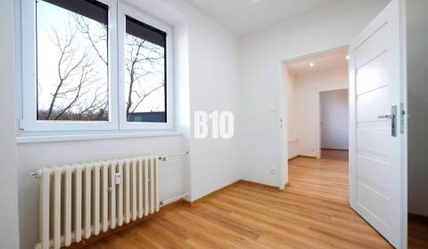 Sale Two bedroom apartment, Two bedroom apartment, Drotárska cesta, Br