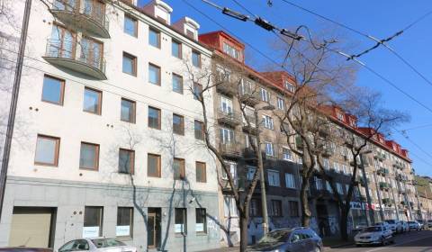 Rent Offices, Offices, Záhradnícka, Bratislava - Ružinov, Slovakia