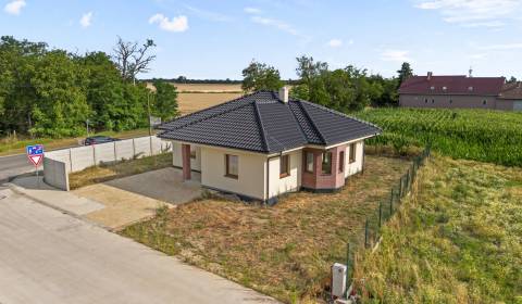 Sale Family house, Family house, Fialková, Galanta, Slovakia