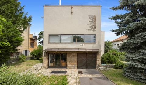Sale Family house, Family house, Mudroňova, Bratislava - Staré Mesto,