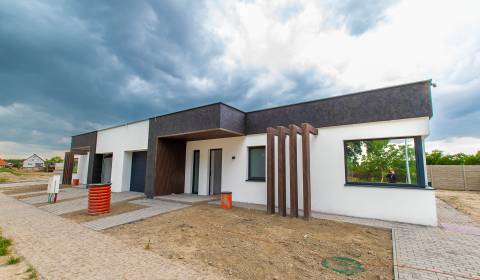 Sale Family house, Family house, Vrakúň, Dunajská Streda, Slovakia