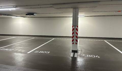 Sale Garage, Garage, Bottova, Bratislava - Ružinov, Slovakia