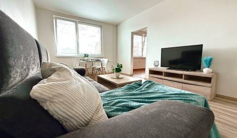 Sale Two bedroom apartment, Two bedroom apartment, Ku Bratke, Levice, 