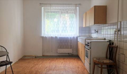 Sale One bedroom apartment, One bedroom apartment, Svätoplukova, Brati