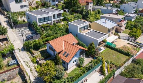 Sale Family house, Family house, Chrasťová, Bratislava - Nové Mesto, S