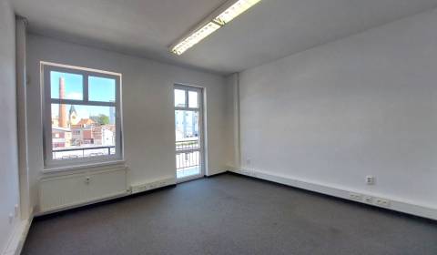 Rent Offices, Offices, Nám. sv. Anny, Trenčín, Slovakia