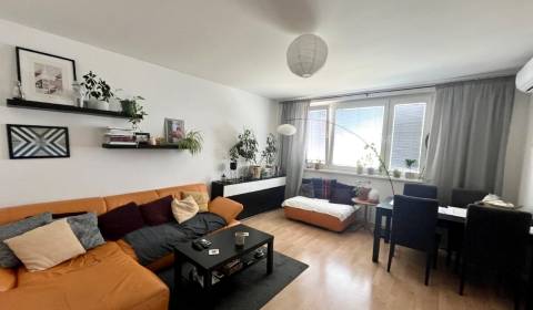 Rent Two bedroom apartment, Two bedroom apartment, Belinského, Bratisl