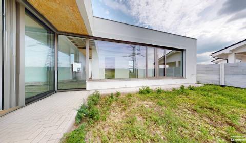 MA/KOSTOLIŠTE - Approved new building IN STANDARD with aluminum window
