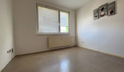 Sale Single studio, Single studio, Levice, Slovakia