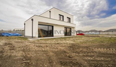 Sale Family house, Family house, Smaragdová, Senec, Slovakia