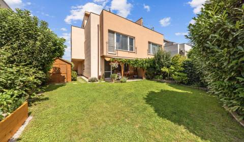 Sale Two bedroom apartment, Two bedroom apartment, Záhradná, Senec, Sl