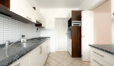 Rent Two bedroom apartment, Two bedroom apartment, Novomeského, Trenčí