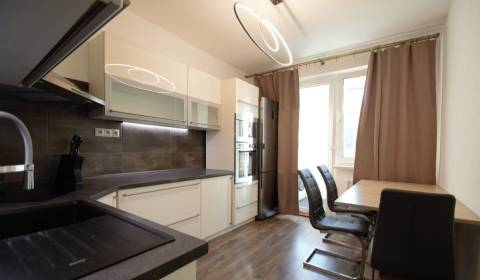 Sale Two bedroom apartment, Two bedroom apartment, Žiar nad Hronom, Sl