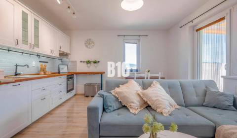 Sale Two bedroom apartment, Two bedroom apartment, Slovenský Grob, Pez