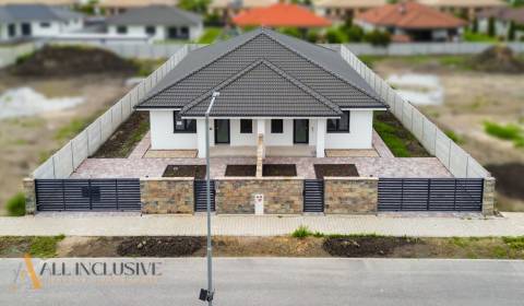 Sale Family house, Family house, Florida Villa Park, Dunajská Streda,