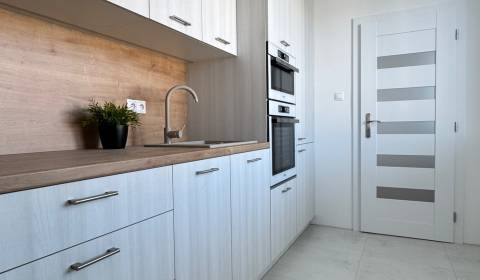 Rent Two bedroom apartment, Two bedroom apartment, Hollého, Nitra, Slo