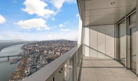 THE HOME︱EUROVEA TOWER - Penthouse 3-bed. apt. Danube view, 44th