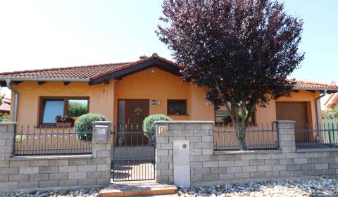 Sale Family house, Family house, Jabloňová, Dunajská Streda, Slovakia