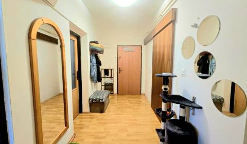 Sale Two bedroom apartment, Two bedroom apartment, Školská, Piešťany, 