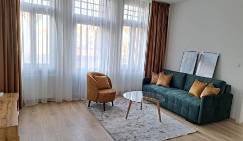 Rent Two bedroom apartment, Two bedroom apartment, Moyzesova, Košice -