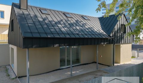 Sale Family house, Family house, Železničná, Bratislava - Vrakuňa, Slo