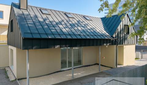 Sale Family house, Family house, Železničná, Bratislava - Vrakuňa, Slo