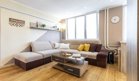 Sale Three bedroom apartment, Three bedroom apartment, Košice - Juh, S