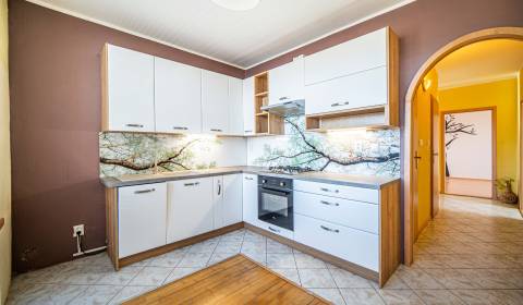 Sale Two bedroom apartment, Two bedroom apartment, Svätoplukova, Pezin