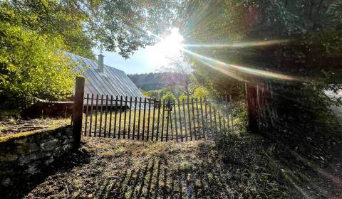 Sale Gardens, Gardens, Žarnovica, Slovakia
