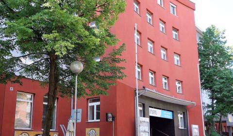 Rent Offices, Offices, Záhradnícka, Bratislava - Ružinov, Slovakia