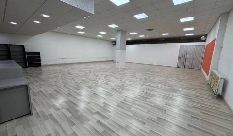 Rent Commercial premises, Commercial premises, Námestie M. R. Štefánik