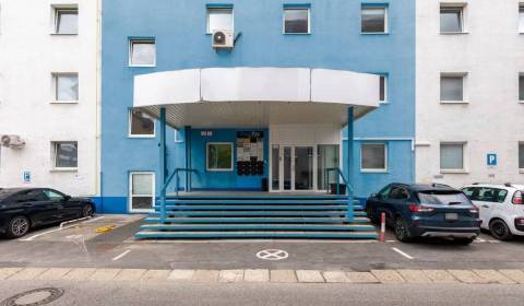 Rent Offices, Offices, Koceľova, Bratislava - Ružinov, Slovakia