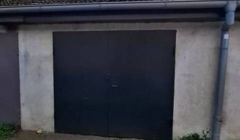 Sale Garage, Garage, Partizánske, Slovakia
