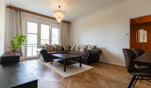 Modern 2-bdr apt with balcony & loggia, Ružinov