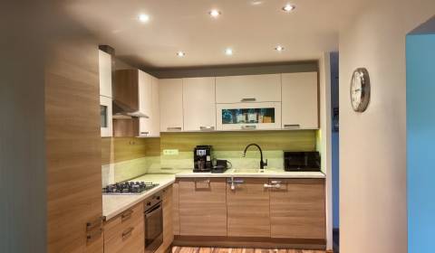 Sale Two bedroom apartment, Two bedroom apartment, Gejzu Dusíka, Trnav