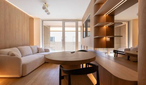 EXCLUSIVE New Studio apt with loggia, Vydrica Old Town