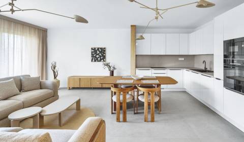 Stunning, exclusive 3bdr apt 108m² with terrace, A/C and parking,BÔRIK