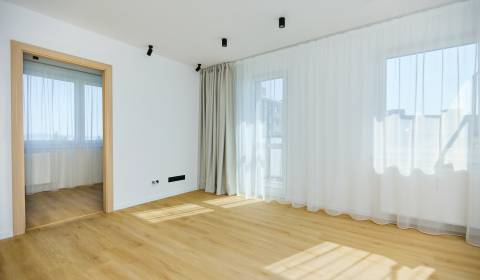 Sale Three bedroom apartment, Three bedroom apartment, Humenská, Košic