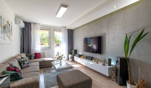 Sale Two bedroom apartment, Two bedroom apartment, Námestie hraničiaro