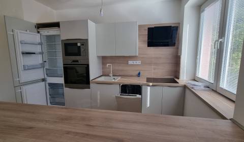Rent Two bedroom apartment, Two bedroom apartment, Nové Zámky, Slovaki