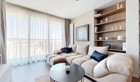 Boutique living on the 32nd floor of Eurovea Tower