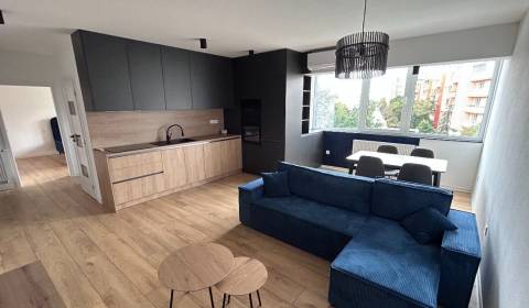 Sale One bedroom apartment, One bedroom apartment, Esterházyovcov, Gal