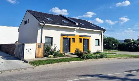 Sale Family house, Family house, Hviezdoslavova, Senec, Slovakia