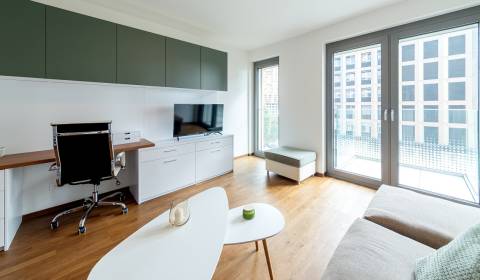 Modern, beautiful 1room apt 35m2, balcony 3m2, METROPOLIS