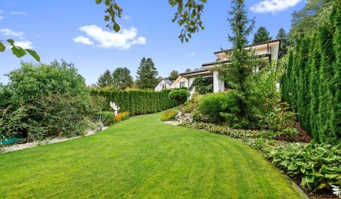 Modern Family Home with Nature at Your Doorstep in Bratislava